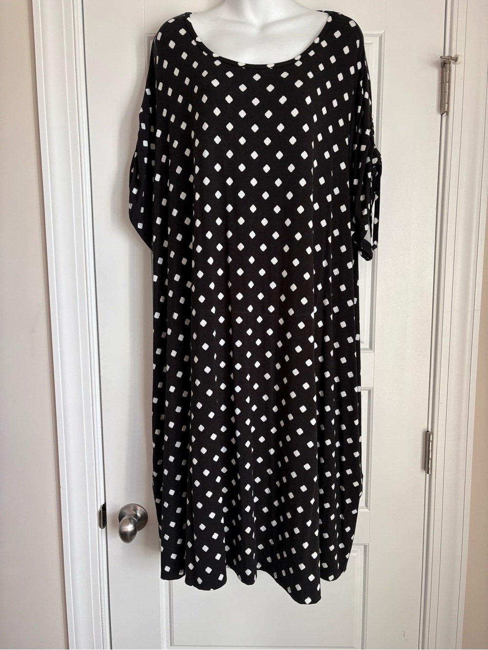 Terra & Sky Black & White Diamond Print Women's Dress